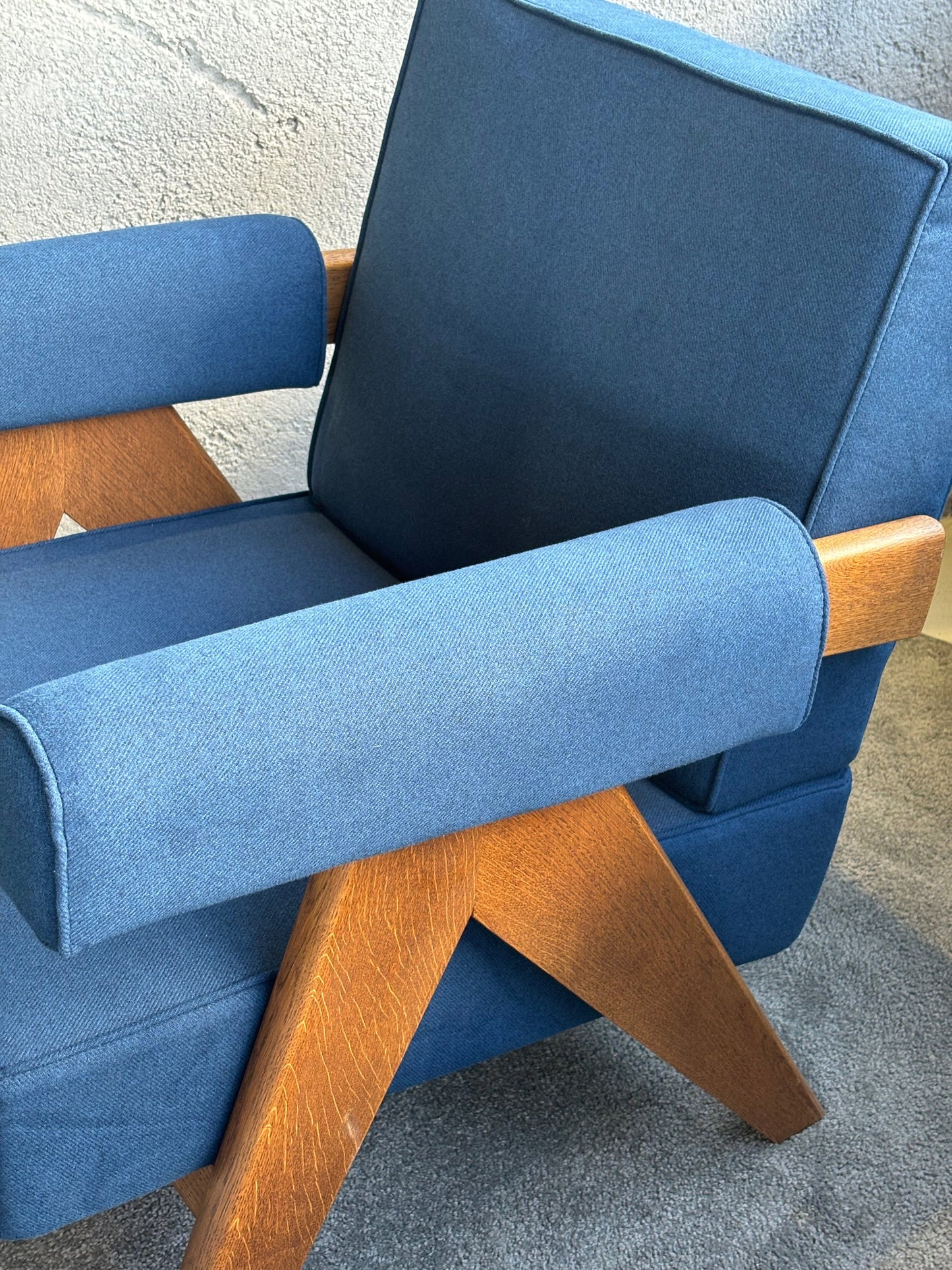 Fotoliu Hardy - disponibil pe stoc